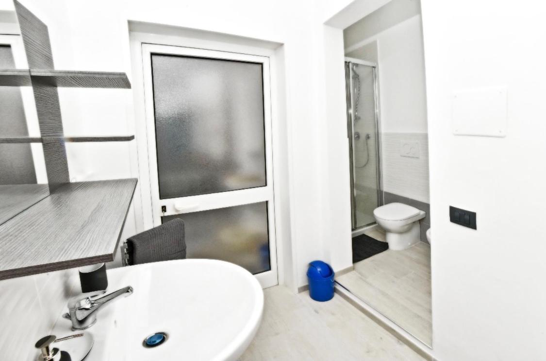 Borgo 98 Guest House Matrimoniale Con Bagno Privato 利沃诺 外观 照片