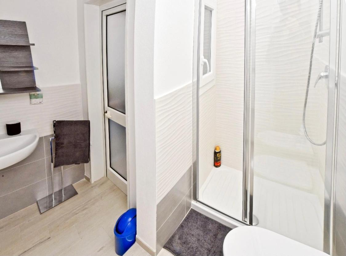 Borgo 98 Guest House Matrimoniale Con Bagno Privato 利沃诺 外观 照片